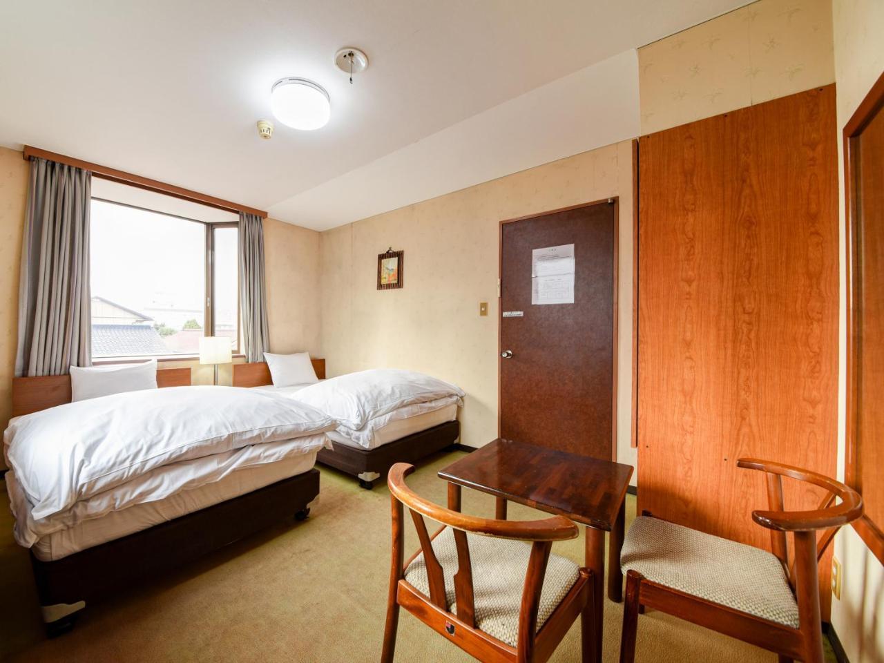 Green Business Hotel Fukuyama Luaran gambar